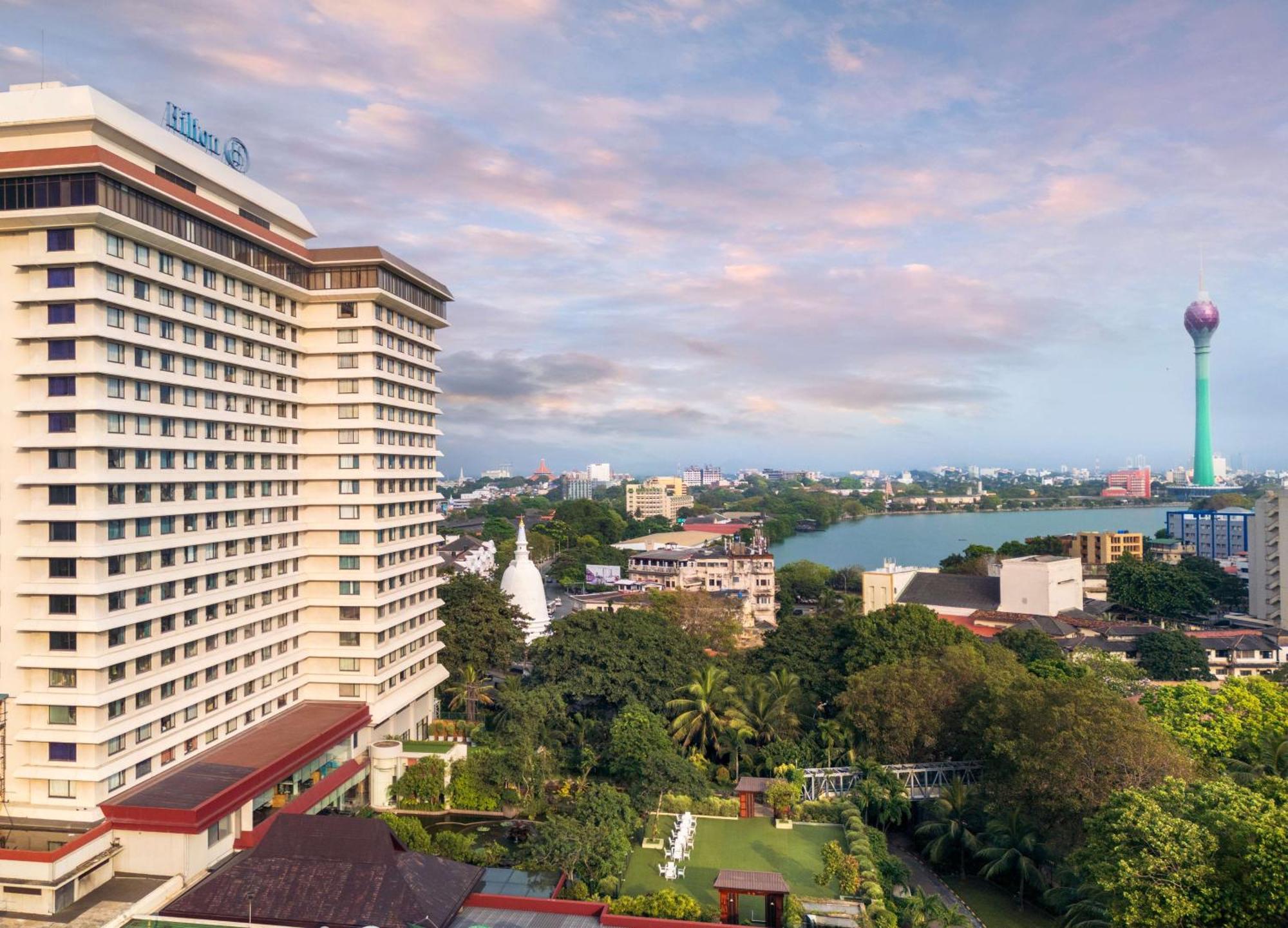 Hilton Colombo Hotel Екстериор снимка